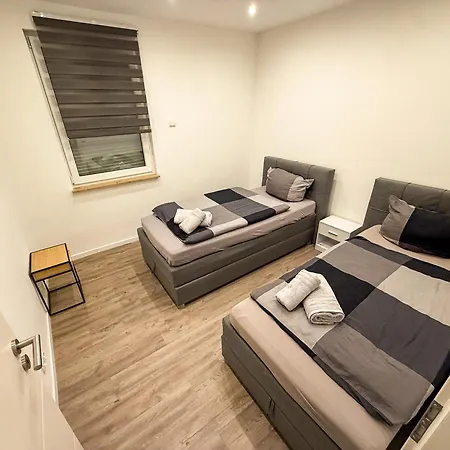 Apartman Ruhr Business Mit 8 Einzelbetten Privat Parkplatz Essen