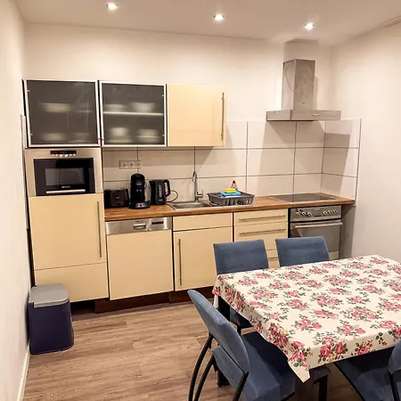 Ruhr Business Mit 8 Einzelbetten Privat Parkplatz