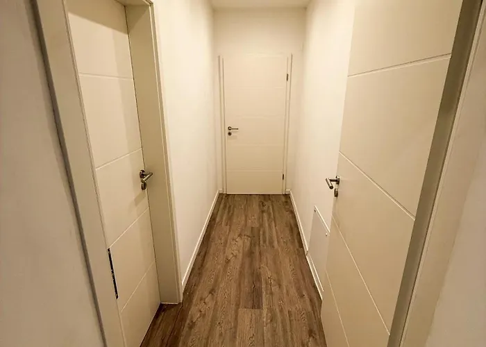 Ruhr Business Mit 8 Einzelbetten Privat Parkplatz Διαμέρισμα *