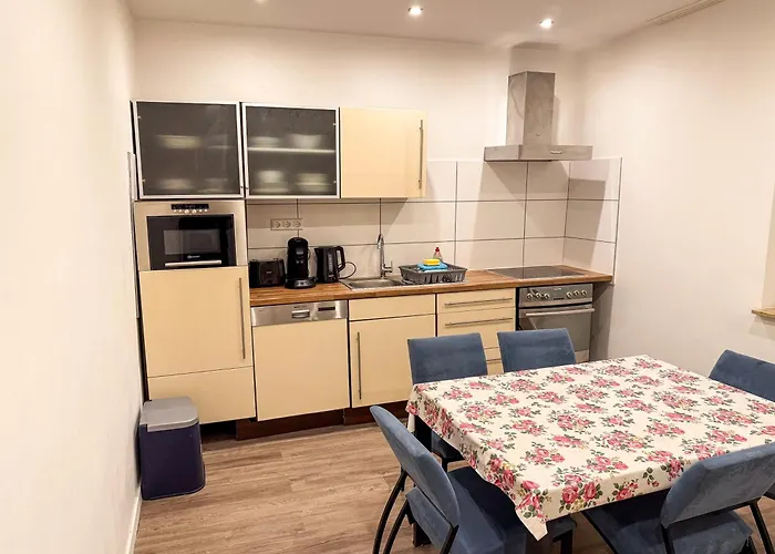 Ruhr Business Mit 8 Einzelbetten Privat Parkplatz